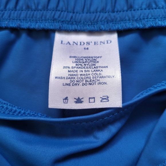Lands End blue women's shorts - Picture 2 of 3